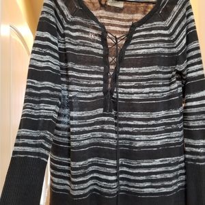 Womens long sleeve light weight sweater.